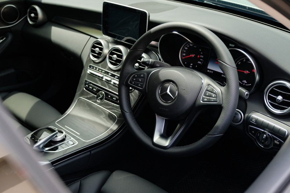 Mercedes Steering Problems