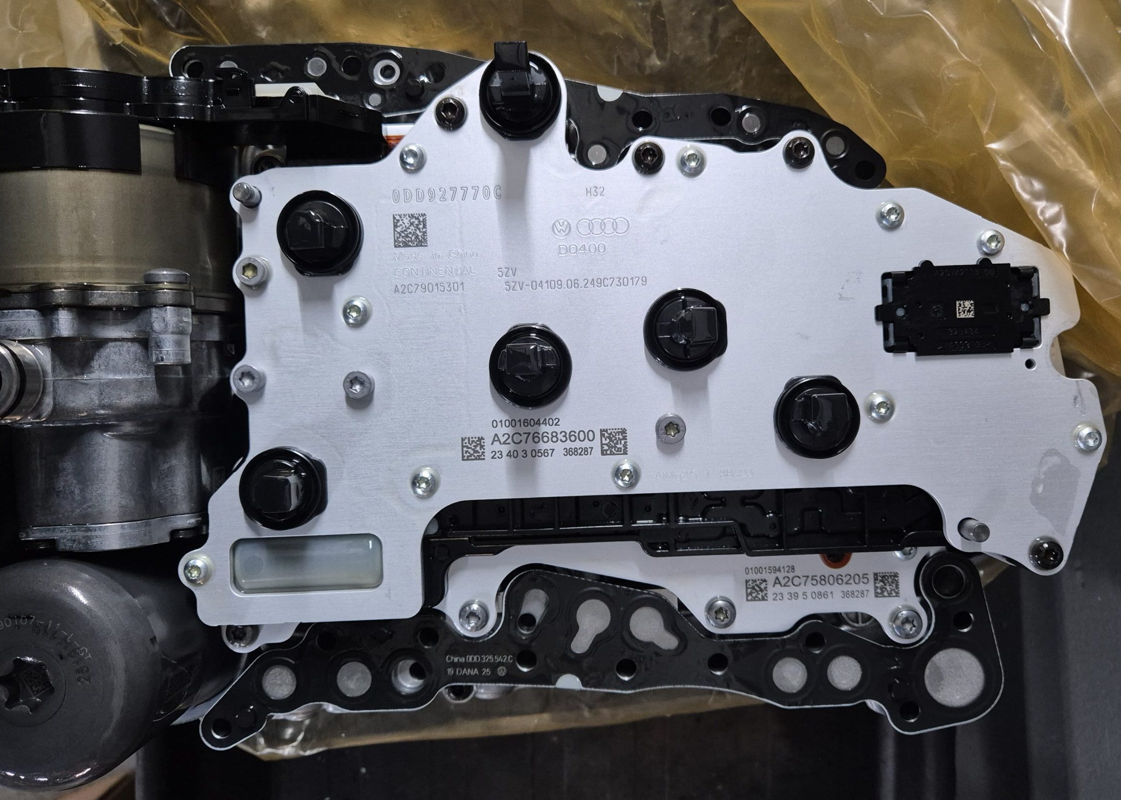 Replacement Audi A3 e-tron hybrid transmission mechatronic assembly